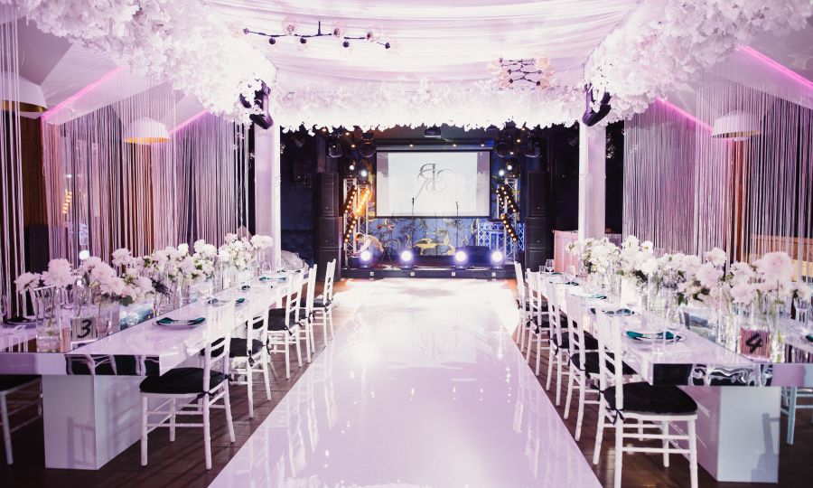 11th district &quot;Wedding Hall&quot;